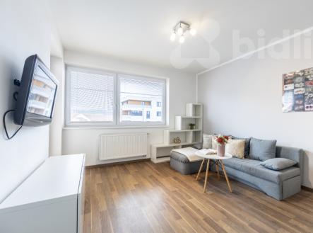 Pronájem bytu, 1+kk, 30 m² obrázek