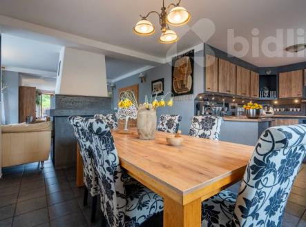 Prodej domu/vily, 214 m²
