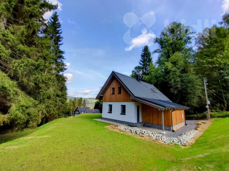 RD Smržovka 140 m2, pozemek 1000 m2