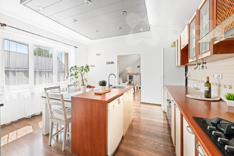 Prodej rodinného domu 186m2, Česká Lípa