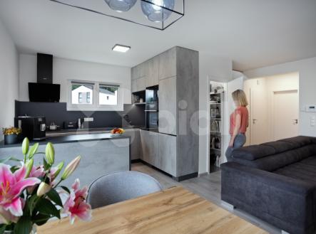 Prodej - dům/vila, 108 m²