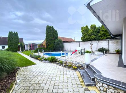 Prodej - dům/vila, 260 m²