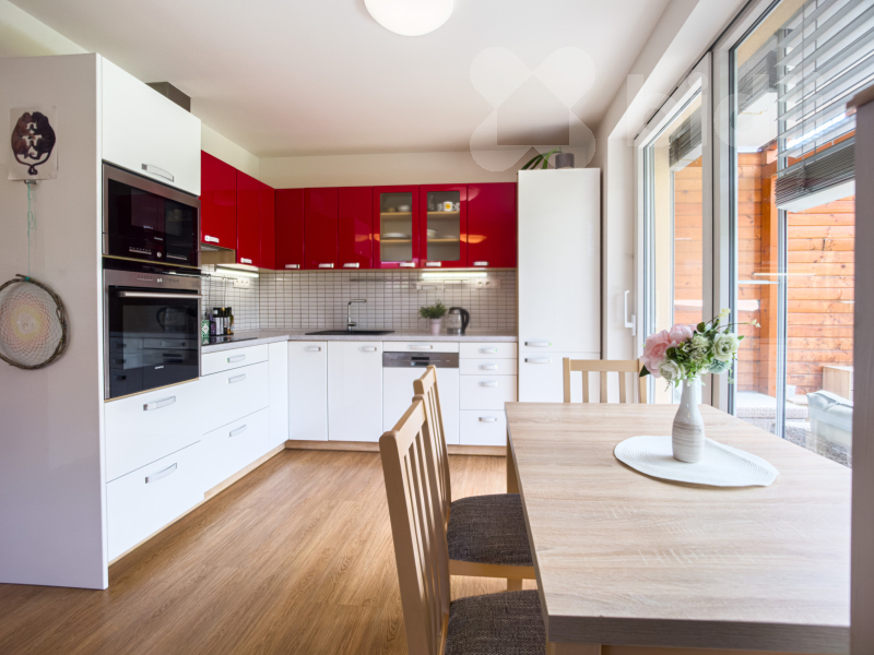 Prodej řadového domu se dvěma byty - Plzeň Roudná, skvělá investice i bydlení!