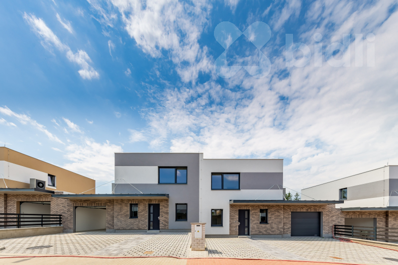 Prodej rodinného domu 5+kk, 126 m2, novostavba, pozemek 499 m2, Hořovice