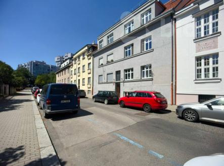 Prodej bytu 2+1 41m&#178; Kubišova,  Praha-Libeň