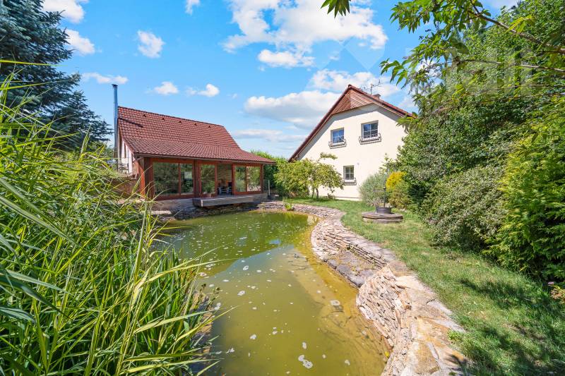 Prodej RD 6+1 se zahradou 1152m2 - Skalice