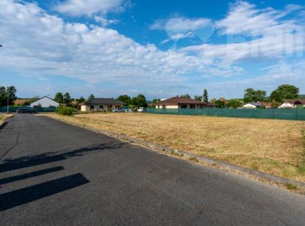 Prodej pozemku pro bydlení, 1 216 m²