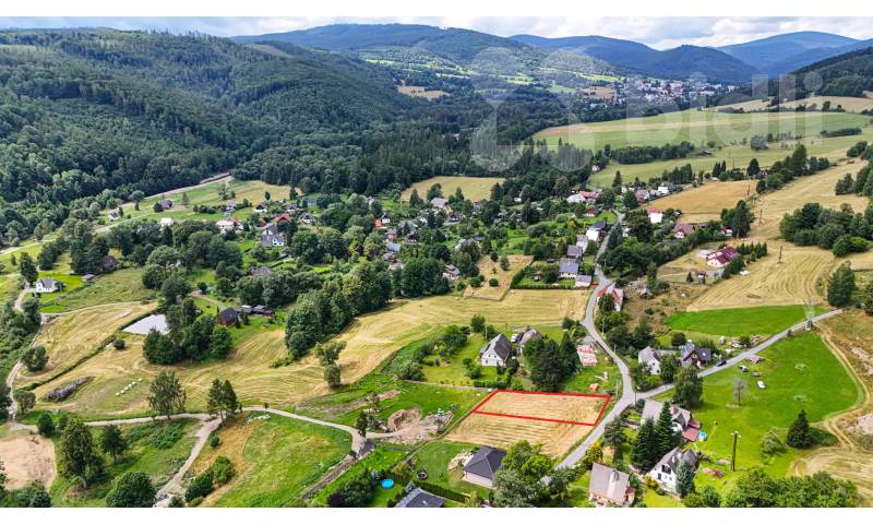 Stavební pozemek 1080; - Karlovice