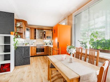 Prodej bytu, 3+kk, 72 m²