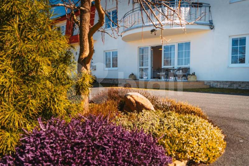 Pronájem bytu 1+KK, Zvěrotice , Soběslav