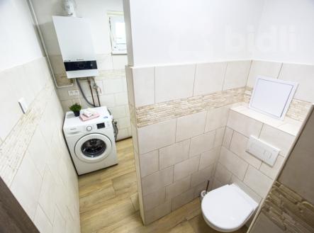 Prodej bytu 3+1/L, 75 m2, zahrada, parkování, Nučice, okr. Praha - západ