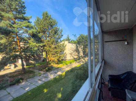 Prodej bytu 3+1/L, 75 m2, zahrada, parkování, Nučice, okr. Praha - západ