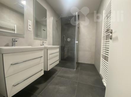 Pronájem bytu, 3+kk, 78 m²