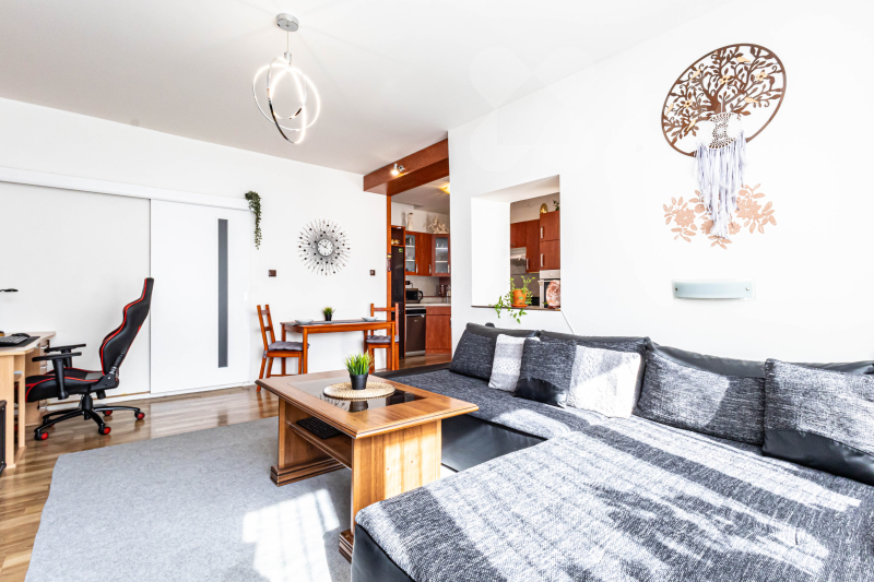 Prodej rodinného domu ve Šlapanicích u Brna - klidná lokalita, prostorné bydlení