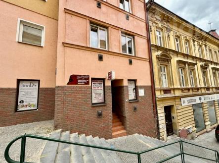 Pronájem obchodní prostor, 12 m²