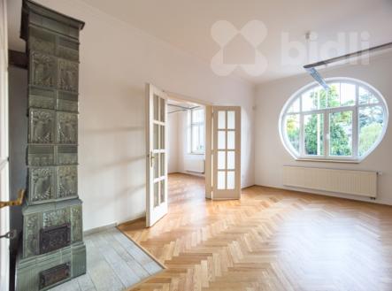 Pronájem domu/vily, 200 m²