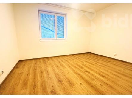 Pronájem bytu, 2+kk, 58 m²