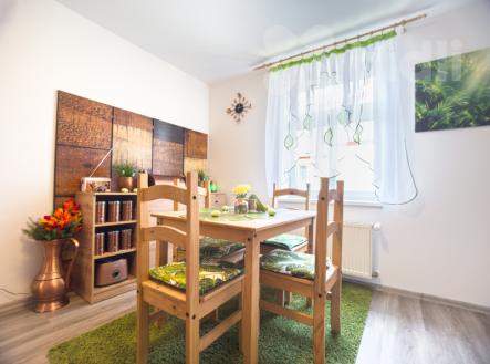 Prodej nájemního domu, 298 m²