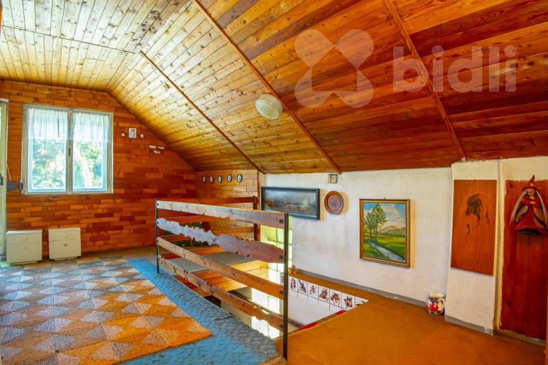 Prodej dům 5+1 Zlaté Hory, zahrada, garáž, chatka.