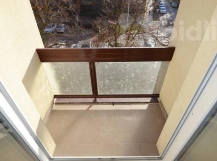 Byt 2+kk/L, 44  m2, panel, DV, Praha Barrandov