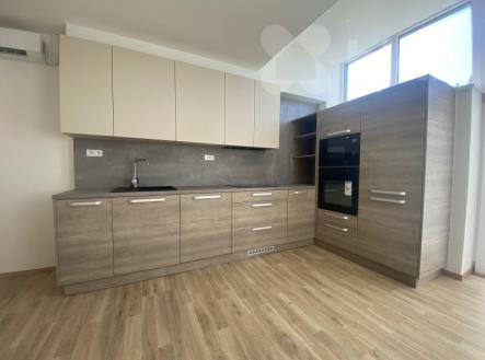 Pronájem bytu, 2+kk, 50 m² obrázek