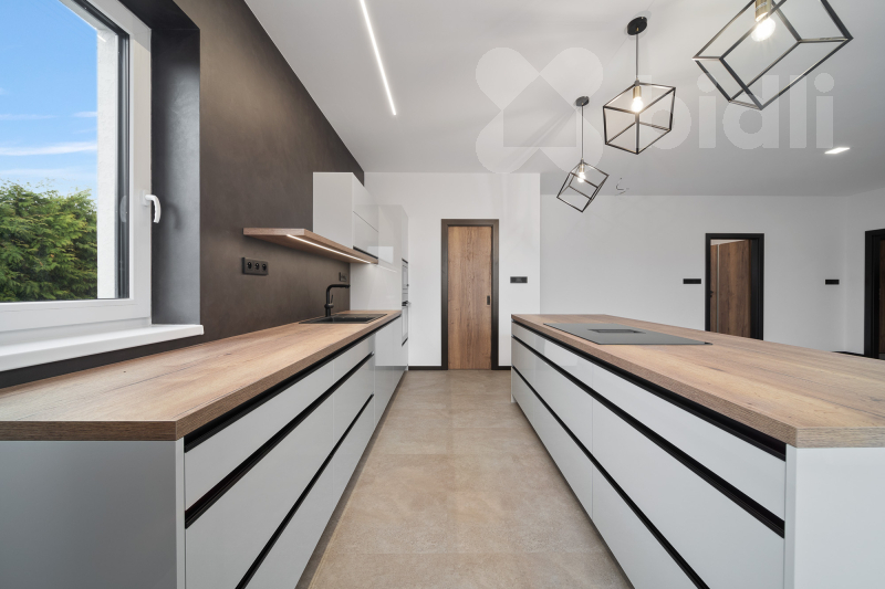 Prodej novostavby 4+kk (162 m2) s pozemkem (1098 m2) v Újezdu u Přelouče