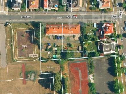 Prodej pozemku, zahrada, 394 m² obrázek