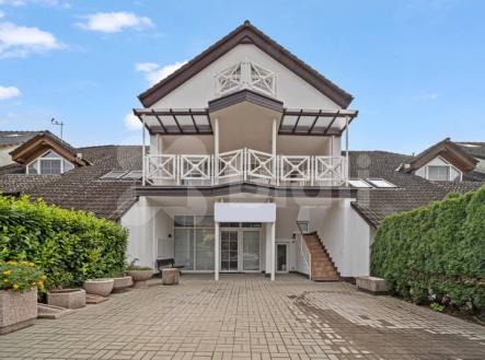 Prodej komerčního objektu,, 778 m² obrázek