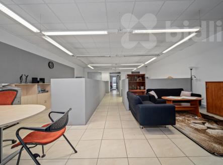 Prodej kanceláře, 150 m²