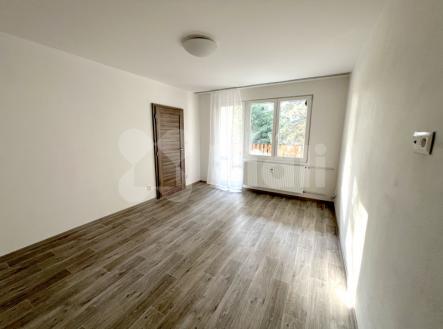 Pronájem bytu, 3+1, 70 m²