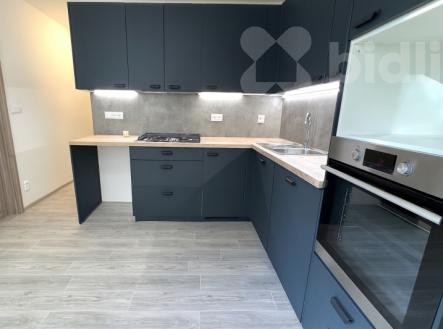 Pronájem bytu, 3+1, 70 m²