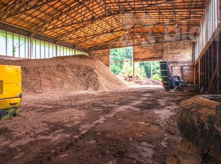 Prodej komerčního objektu, výroba, 689 m²