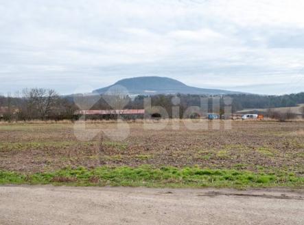 Prodej pozemku pro bydlení, 2 057 m²