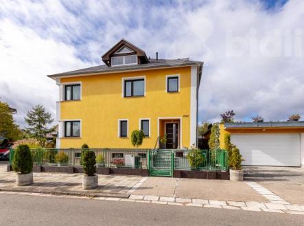 Pronájem domu/vily, 150 m²