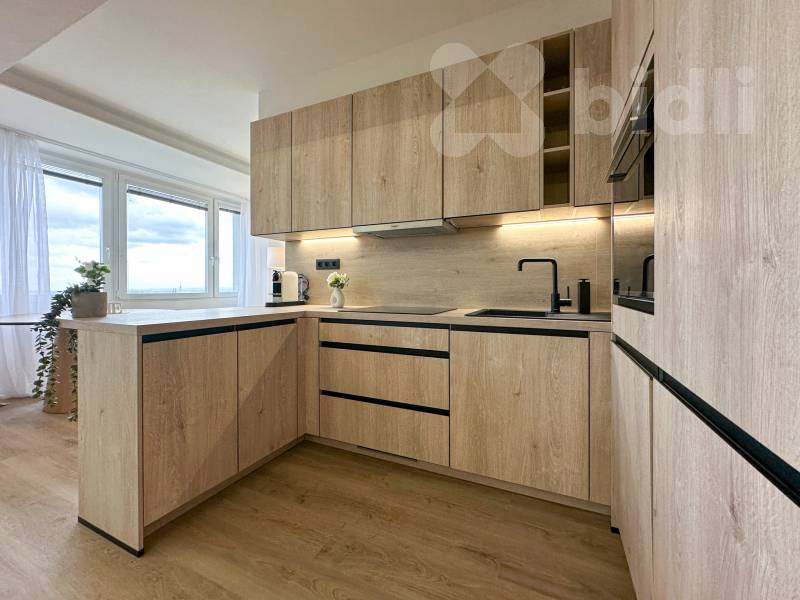 Byt 3+kk/2x L, 77 m2, panel, OV, Praha Vokovice