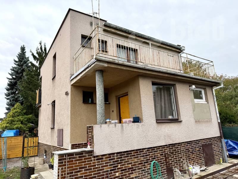 Prodej domu 4+1,  122 m2, s pozemkem 646 m2, ulice Jahnova - Přelouč