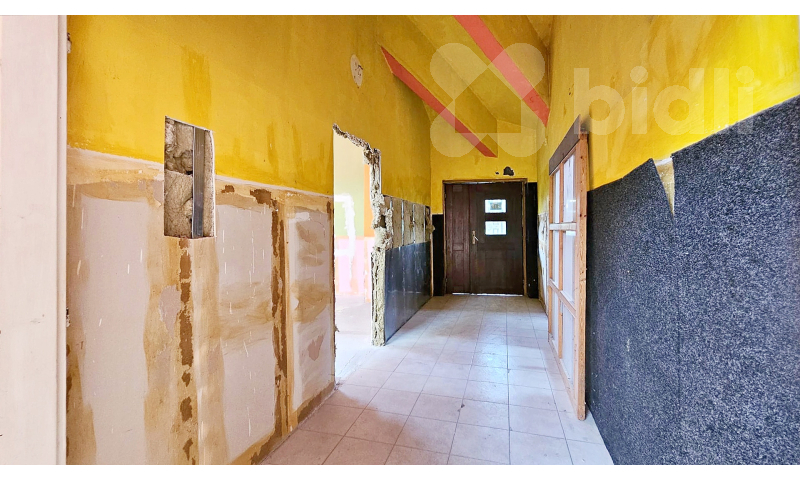 Pronájem komerčních prostor, 422 m2, Most, ul. Česká