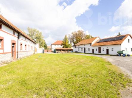 Prodej zemědělského objektu, 6 015 m²