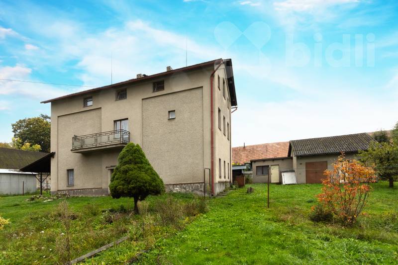 Prodej pozemku (1342 m&#178;) v obci Maleč