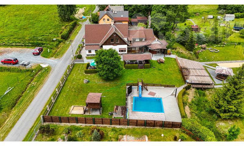 Prodej penzionu 300 m&#178;, pozemek 2372 m&#178; Ryžoviště
