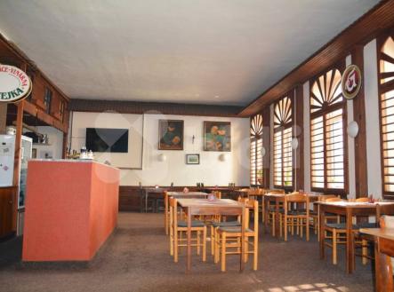 Pronájem restaurace, 270 m²