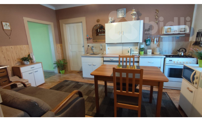 Prodej, RD 90 m2 se zahradou, Lukov