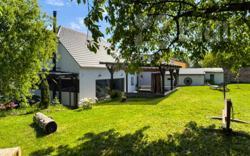 Prodej rodinného domu 175 m2, zahrada 523 m2, Brandýs nad Labem