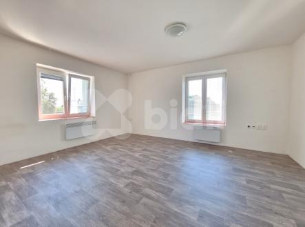 Pronájem bytu, 2+kk, 40 m²