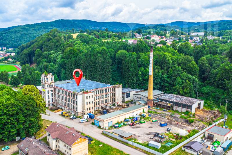 Průmyslový areál Velké Hamry - 11 000 m2 užitné plochy