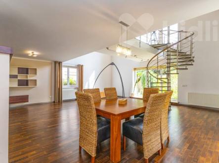 Prodej domu/vily, 282 m²