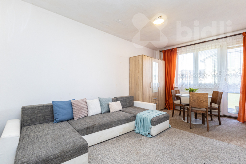 Prodej bytu 3+1 s garáží, Zběšičky u Milevska