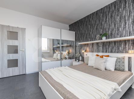 Pronájem bytu, 4+1, 86 m²