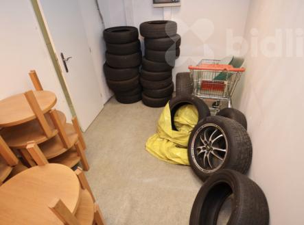 Pronájem obchodní prostor, 43 m²