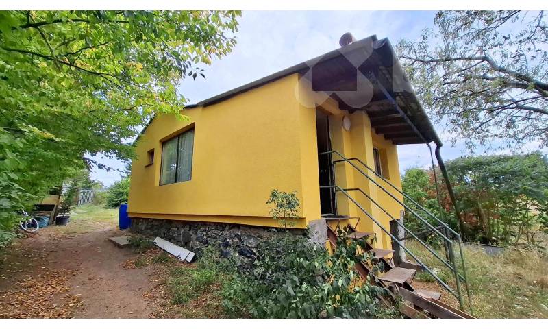 Prodej chaty 53m2 na pozemku 560m2 - Ostopovice
